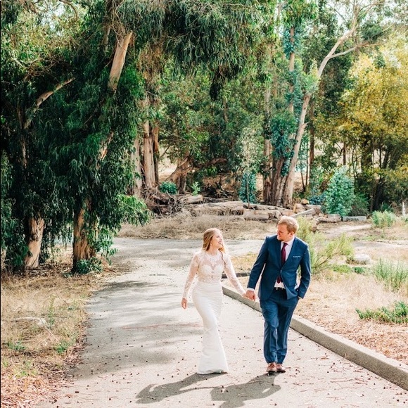 Meet your Posher, Emilee - Picture 4 of 4